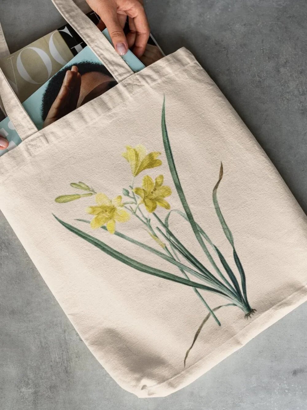 Daylily Vintage Floral Print Graphic Canvas Tote Bag